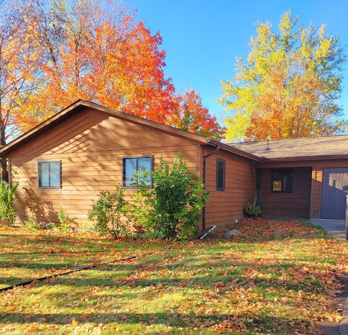 For Sale $320,000 • Co-Listing Agent