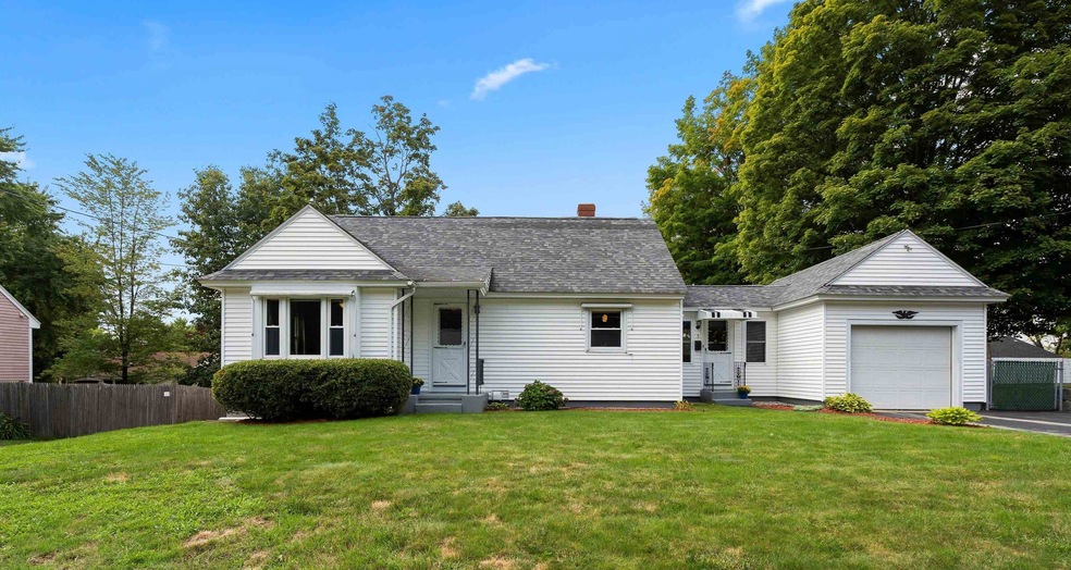 5 Oak St, Allenstown, NH 03275 - photo 1