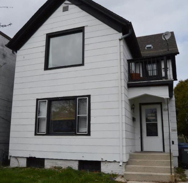 728 Superior Ave