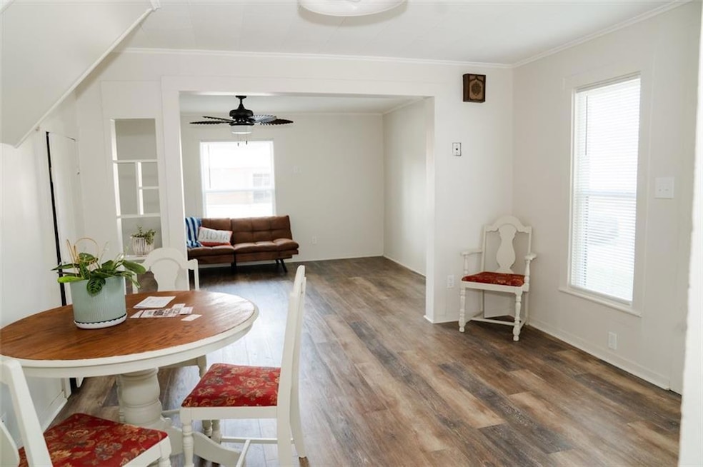 707 E 5th St, Altamont, KS 67330 - photo 1