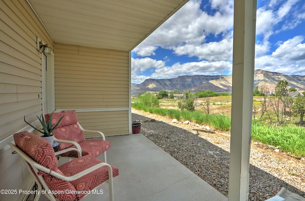 For Sale $275,000 • Co-Listing Agent
