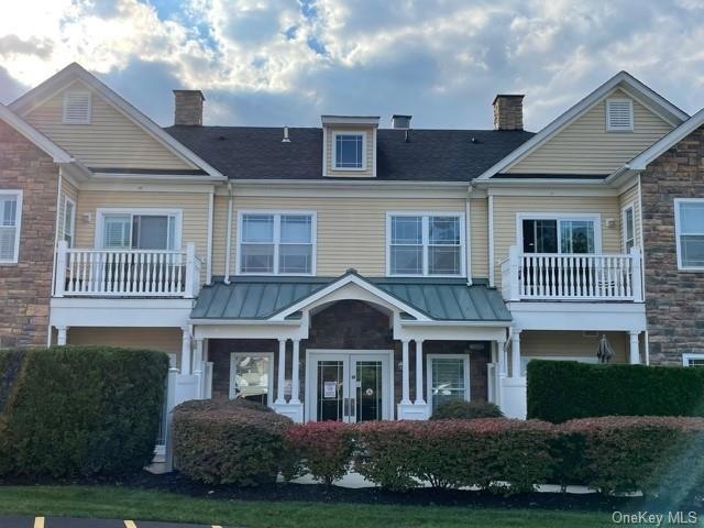 2210 Views Way unit 2210, Pomona, NY 10970 - photo 1