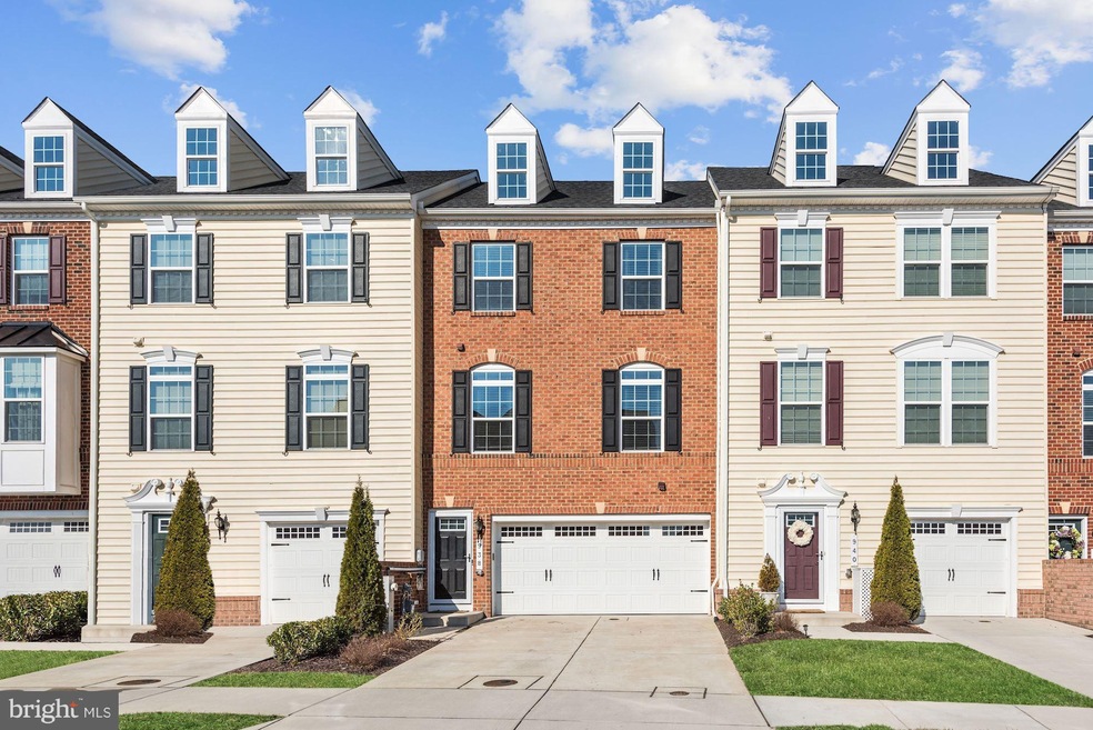 938 Magnolia Blossom Ct, Sykesville, MD 21784 - photo 1