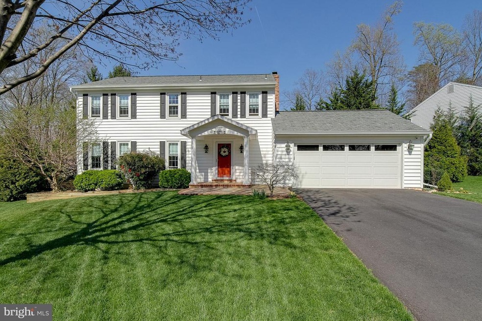 10054 Marshall Pond Rd, Burke, VA 22015 - photo 1