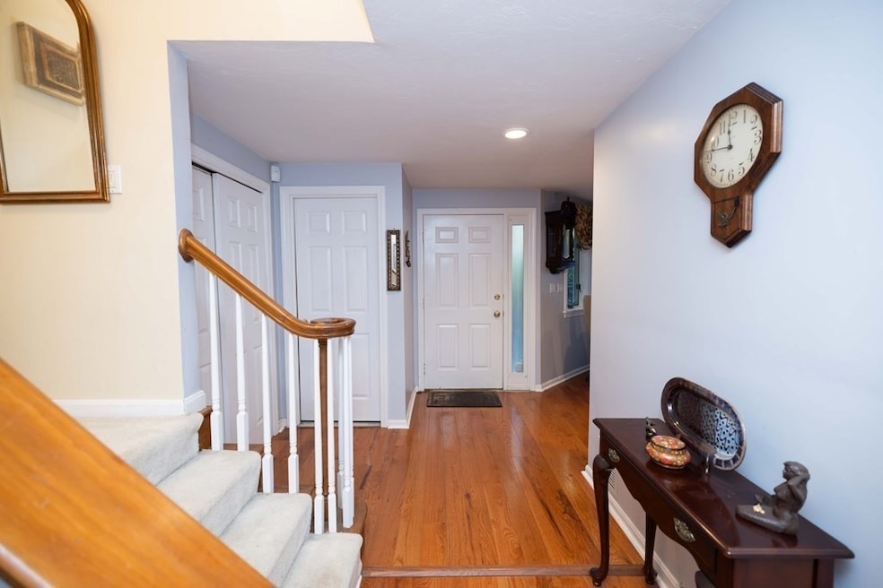 27 Lebeaux Dr unit 27, Shrewsbury, MA 01545 - photo 1