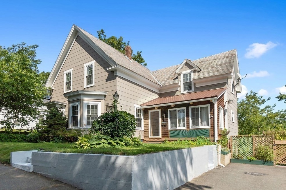 34 Bacon St, Orange, MA 01364 - photo 1