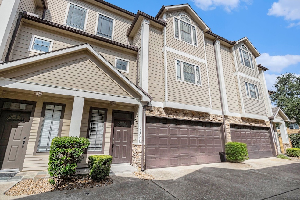 2402 Calumet St unit B, Houston, TX 77004 - photo 1