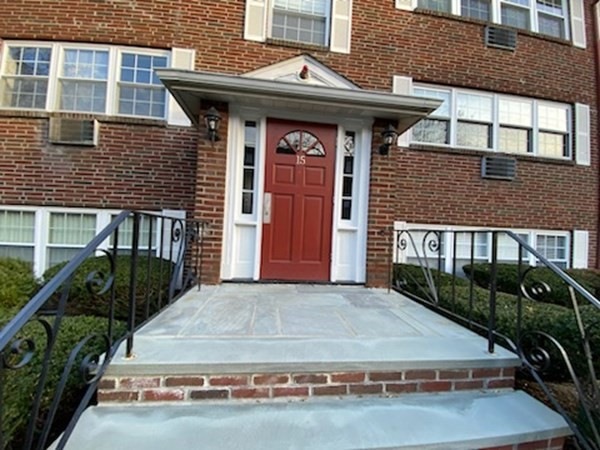 15 Cass St unit 7, West Roxbury, MA 02132 - photo 1