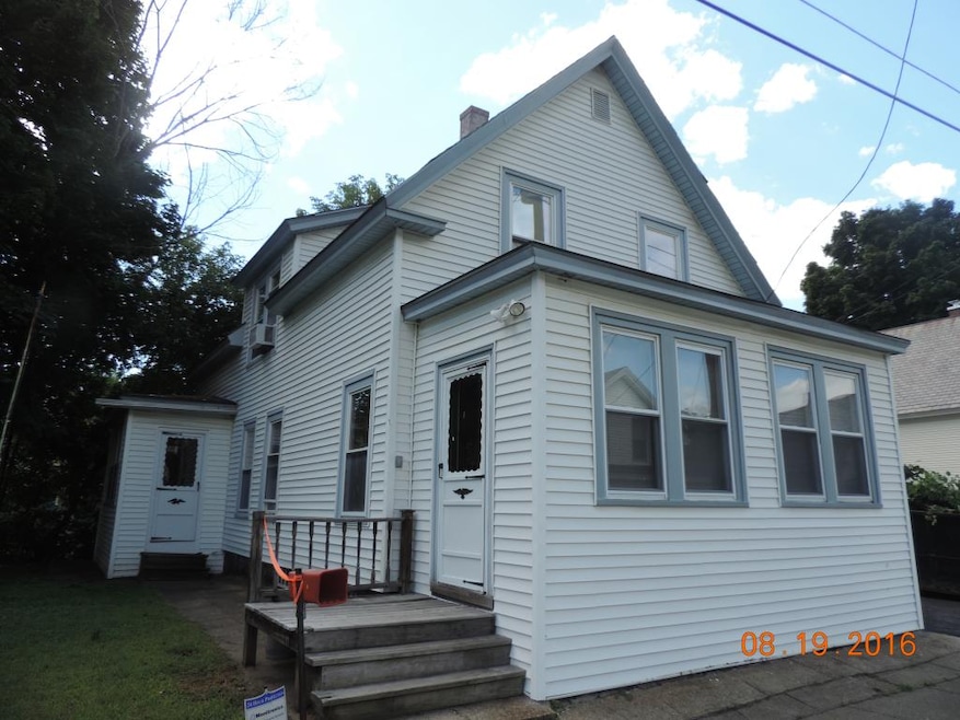 26 Center St, North Walpole, NH 03609 - photo 1