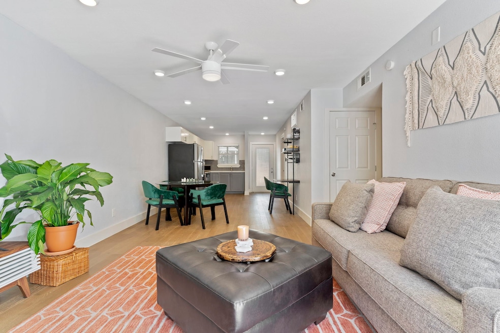 Uptown Crossing unit 116, Austin, TX 78751 - photo 1