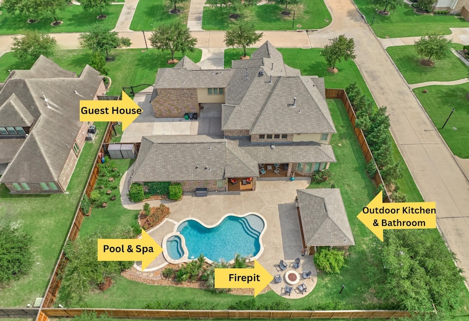 For Sale $1,199,000 • Co-Listing Agent