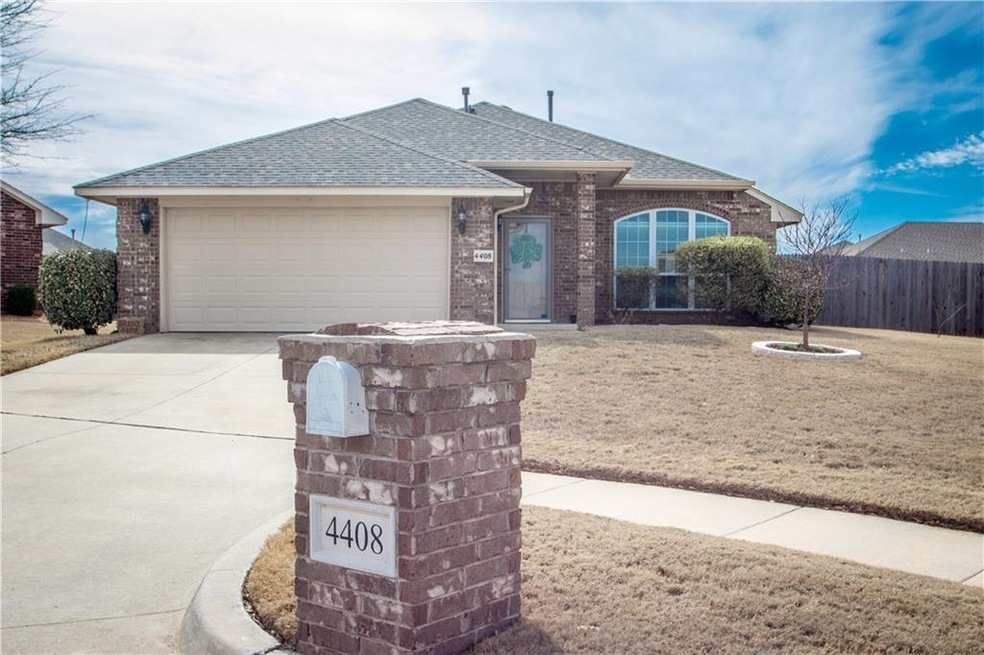 4408 Snowy Owl Cir, Norman, OK 73072 - photo 1