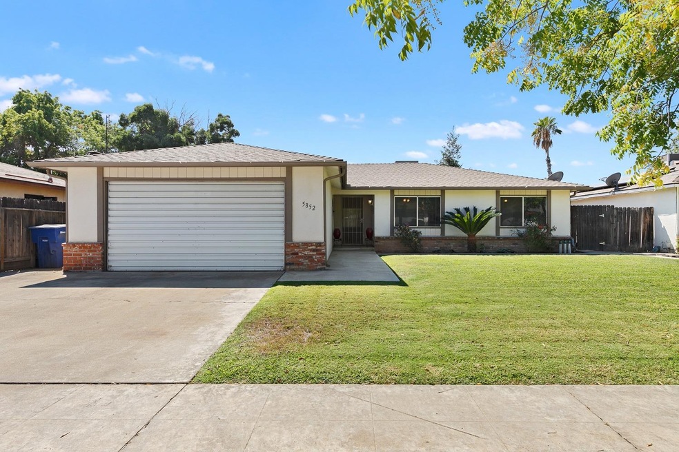 5852 E Dakota Ave, Fresno, CA 93727 - photo 1
