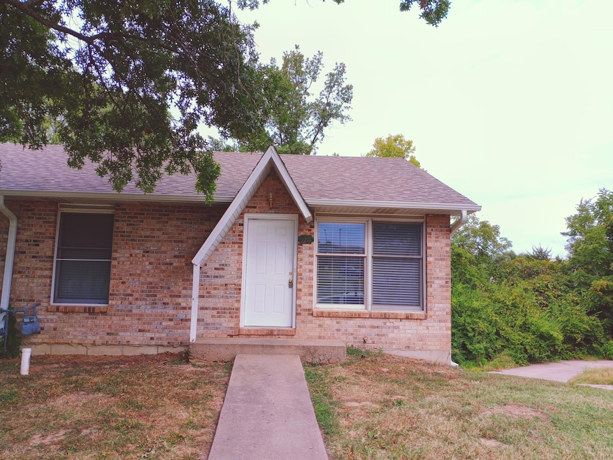 1121 S Roseta Ave unit 1123, Columbia, MO 65201 - photo 1