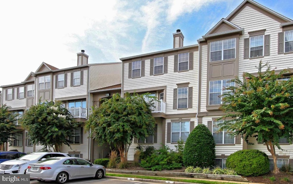 9272C Cardinal Forest Ln unit 301, Lorton, VA 22079 - photo 1