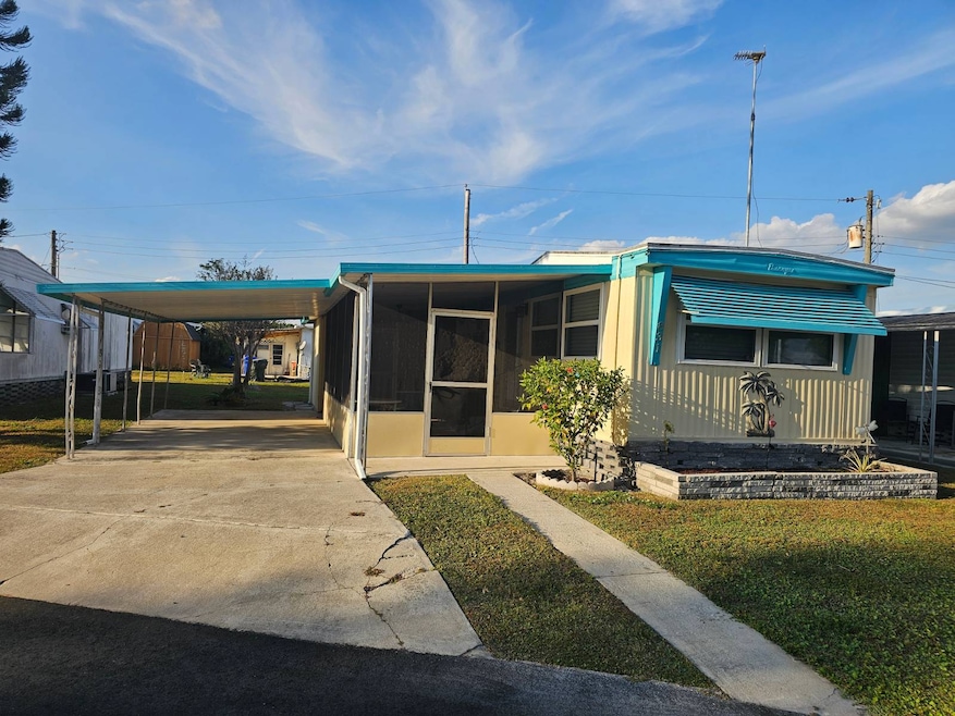 831 Mandarin St, Lakeland, FL 33803 - photo 1