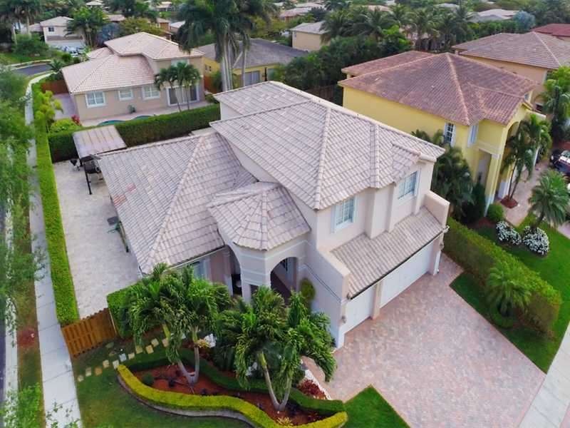 11282 NW 65th St, Doral, FL 33178 - photo 1