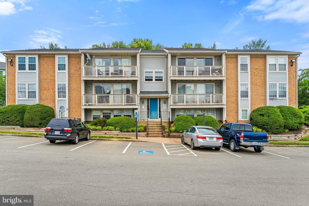 3361 Yost Ln unit 101, Dumfries, VA 22026 - photo 1