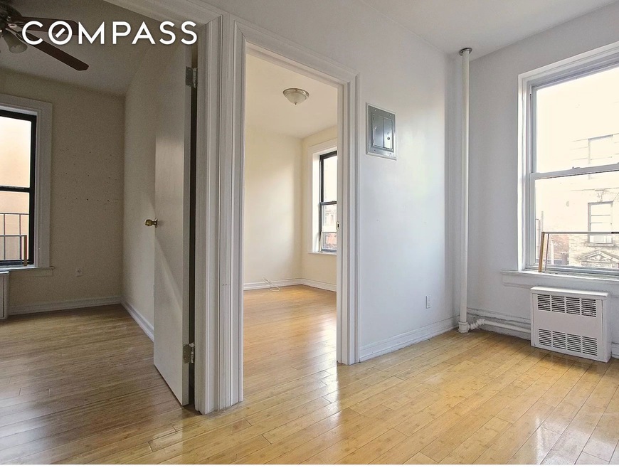 120 Thompson St unit 17, New York, NY 10012 - photo 1