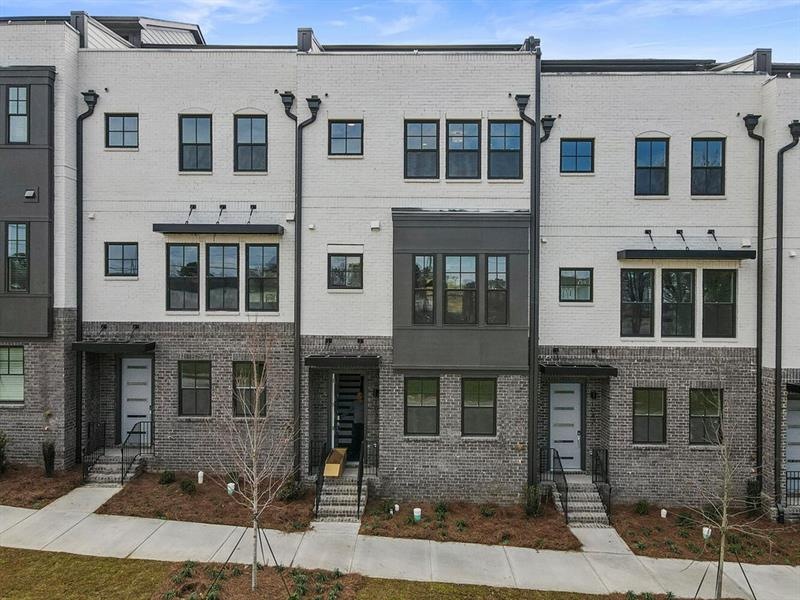 1044 Culpepper St NW unit 17, Atlanta, GA 30318 - photo 1