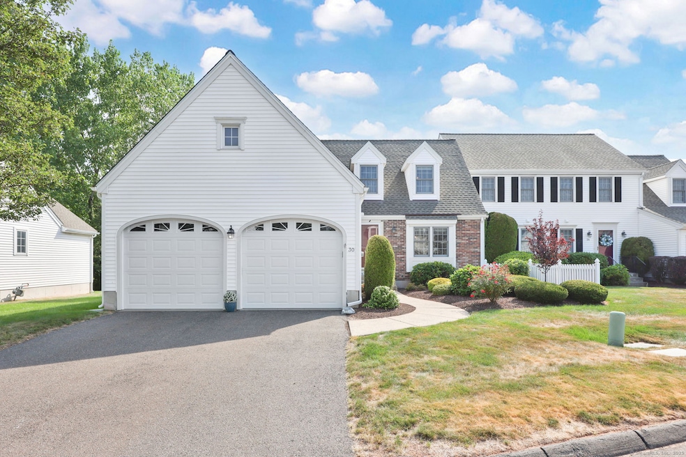 30 Baileys Ln unit 30, Wethersfield, CT 06109 - photo 1
