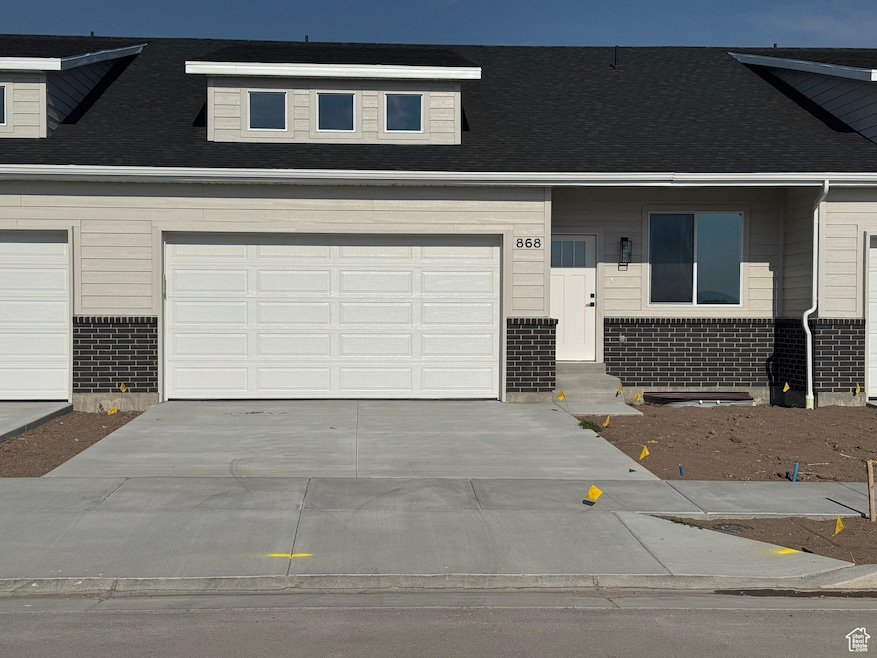 868 380 E, Smithfield, UT 84335 - photo 1