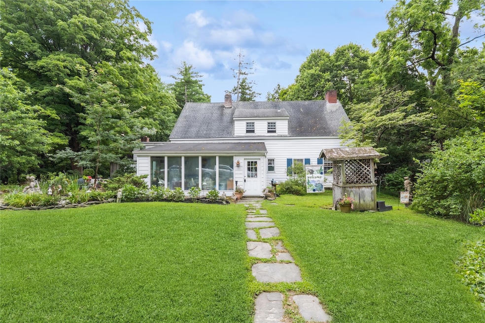 93 Widmer Rd, Wappingers Falls, NY 12590 - photo 1