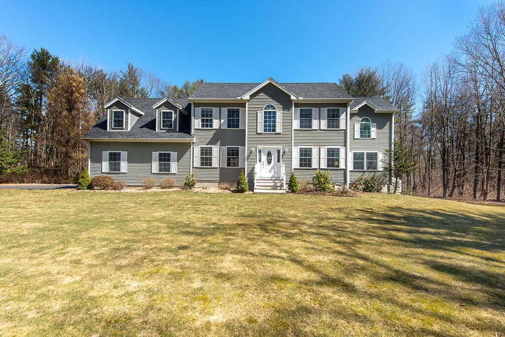 154 Old Post Rd, York, ME 03909 - photo 1