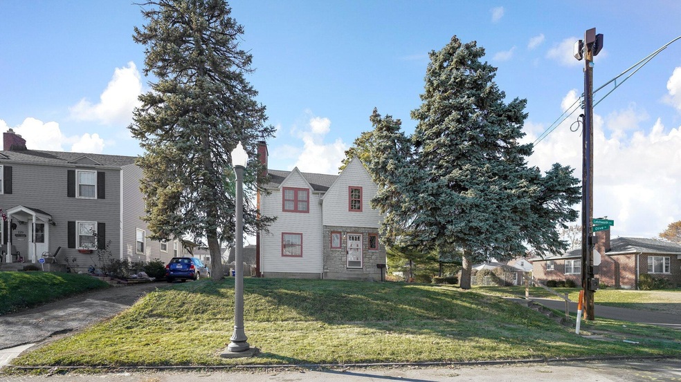 16-web-or-mls-123-letchworth-ave