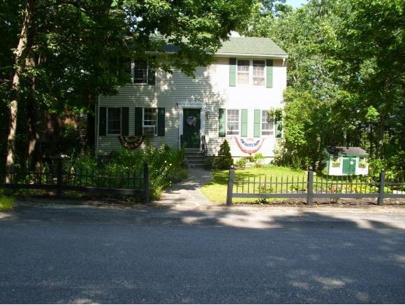 22 Great Hill Dr, Newmarket, NH 03857 - photo 1