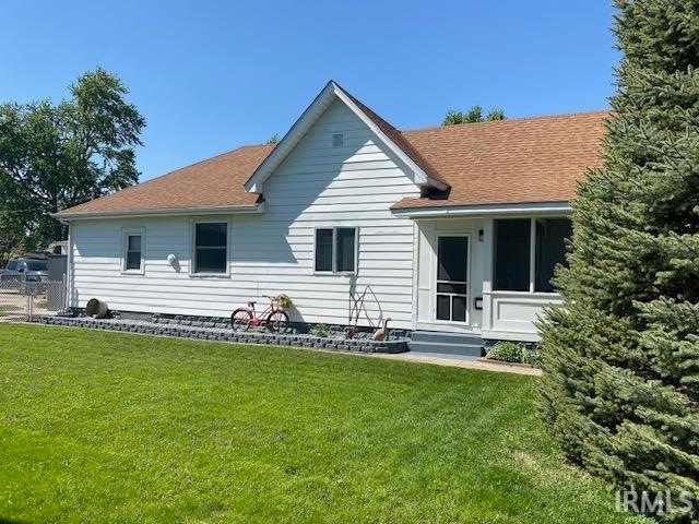 510 Maple St, Tipton, IN 46072 - photo 1