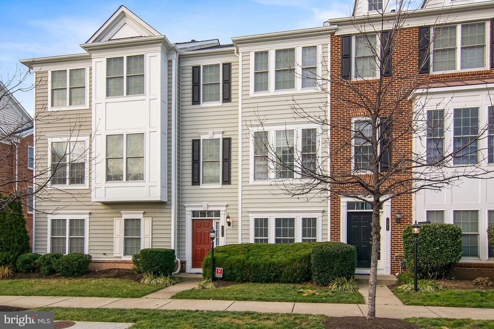 14624 Crossfield Way, Woodbridge, VA 22191 - photo 1