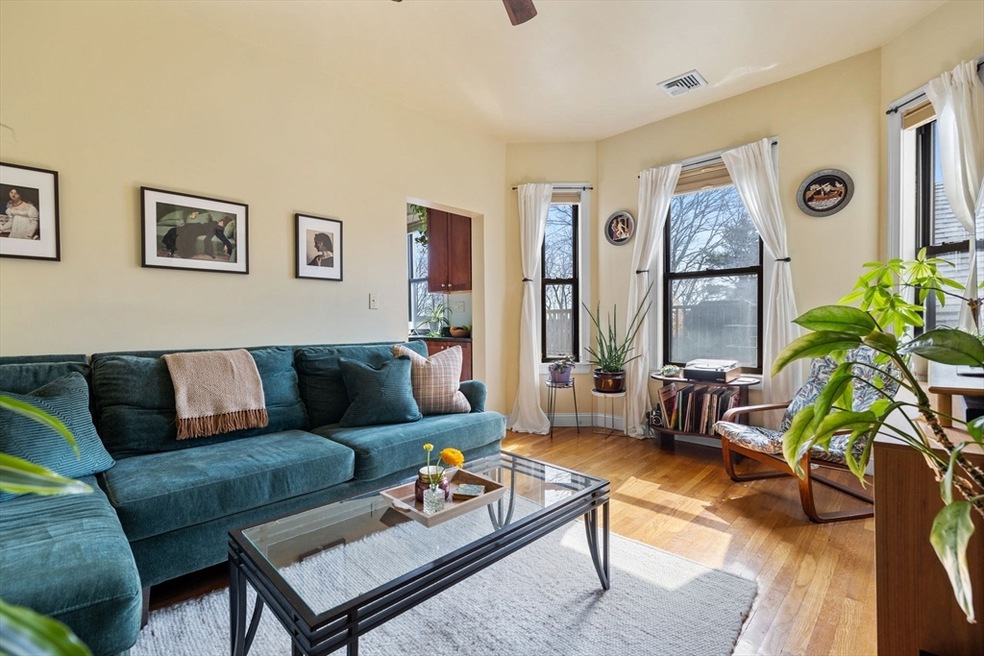 42 Rockview St unit 6, Jamaica Plain, MA 02130 - photo 1