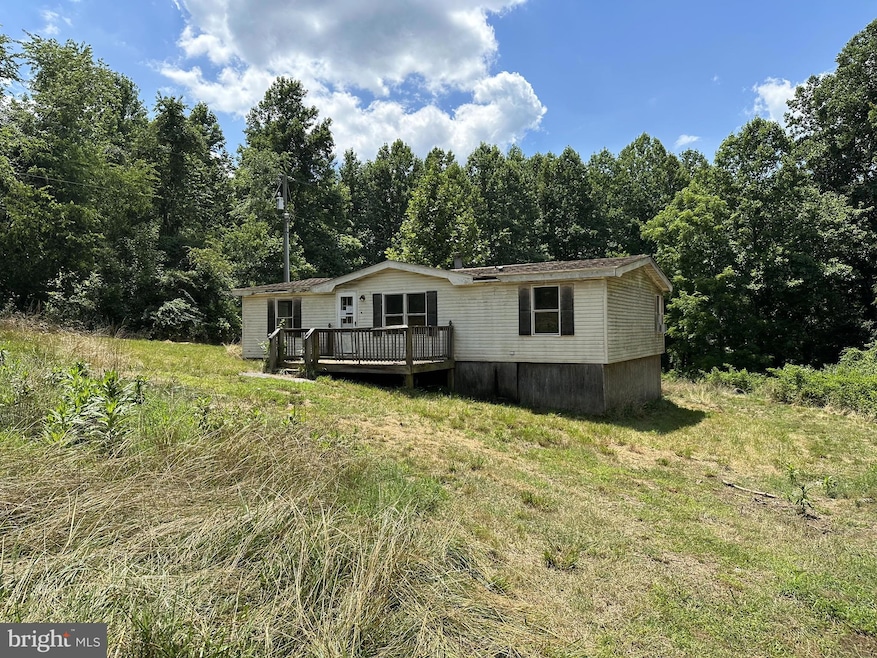 1654 Harris Creek Rd, Louisa, VA 23093 - photo 1