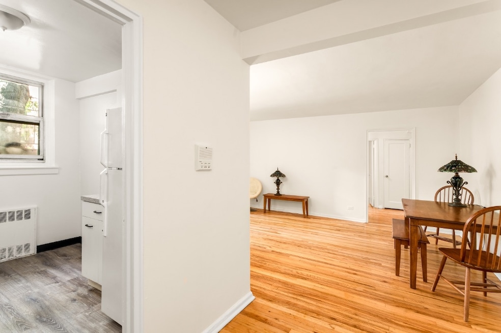 Netherland Gardens Cooperative unit 1, Bronx, NY 10471 - photo 1