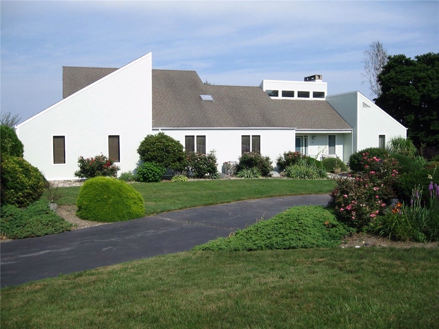 80 Seacrest Ln, Warwick, RI 02889 - photo 1