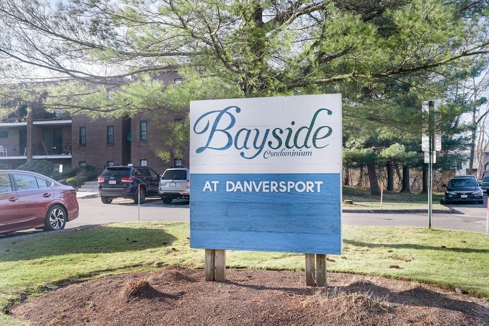 38 Bayview Terrace unit 4, Danvers, MA 01923 - photo 1
