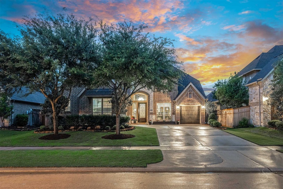 27426 Windcrest Key Ln, Fulshear, TX 77441 - photo 1