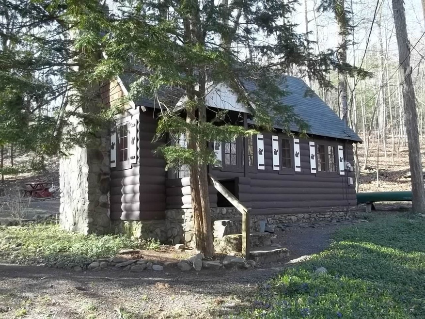 105 Jewel Rd, Dingmans Ferry, PA 18328 - photo 1