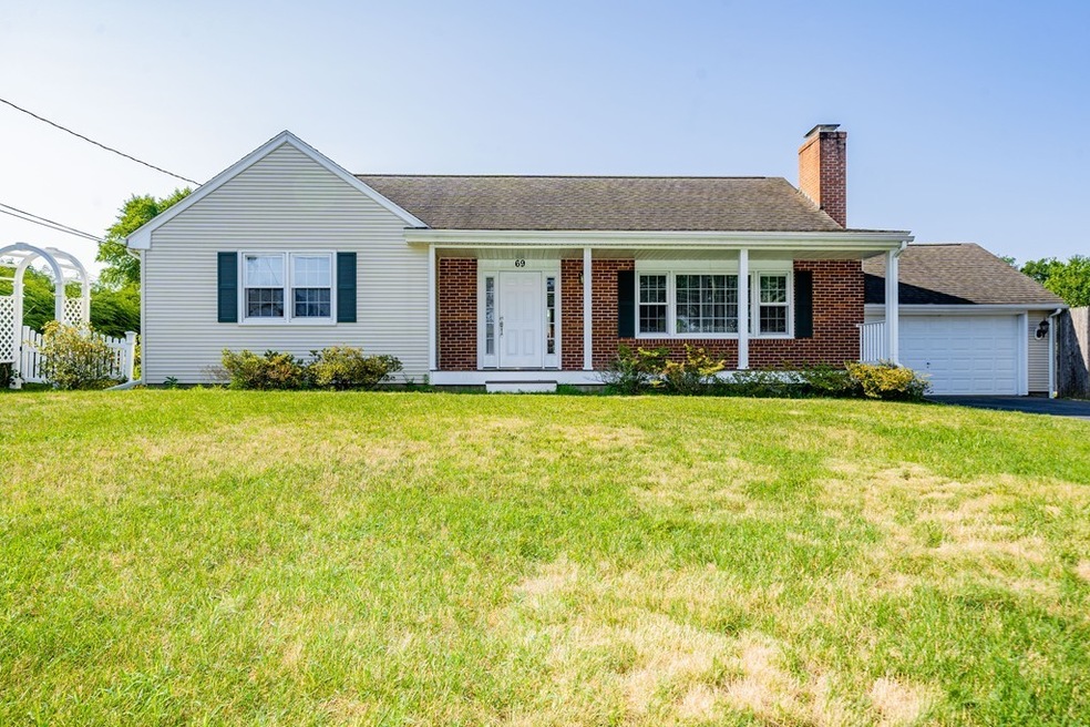 69 Harrow Rd, Springfield, MA 01118 - photo 1