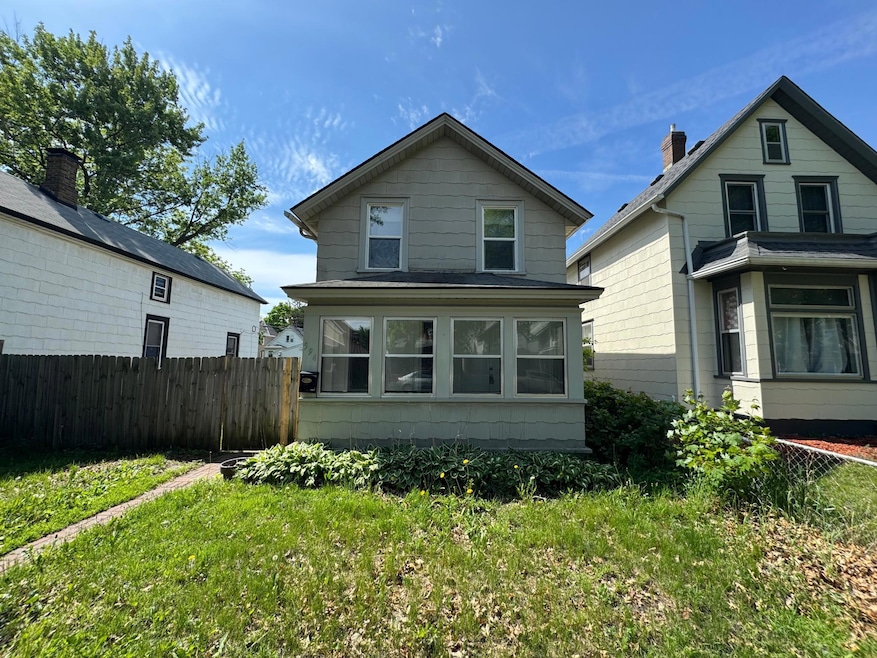 594 Charles Ave, Saint Paul, MN 55103 - photo 1