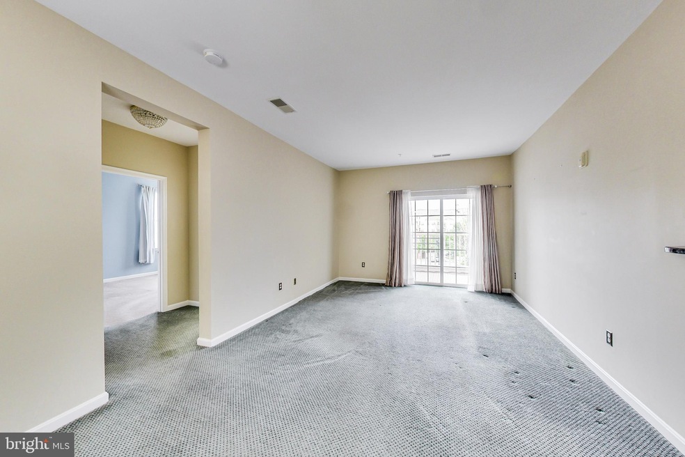 2608 Chapel Lake Dr unit 311, Gambrills, MD 21054 - photo 1