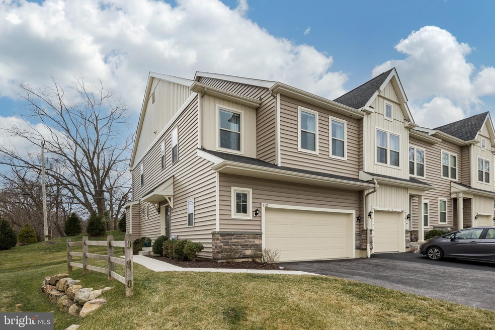 112 Sparrow Ridge Ct, Kennett Square, PA 19348 - photo 1
