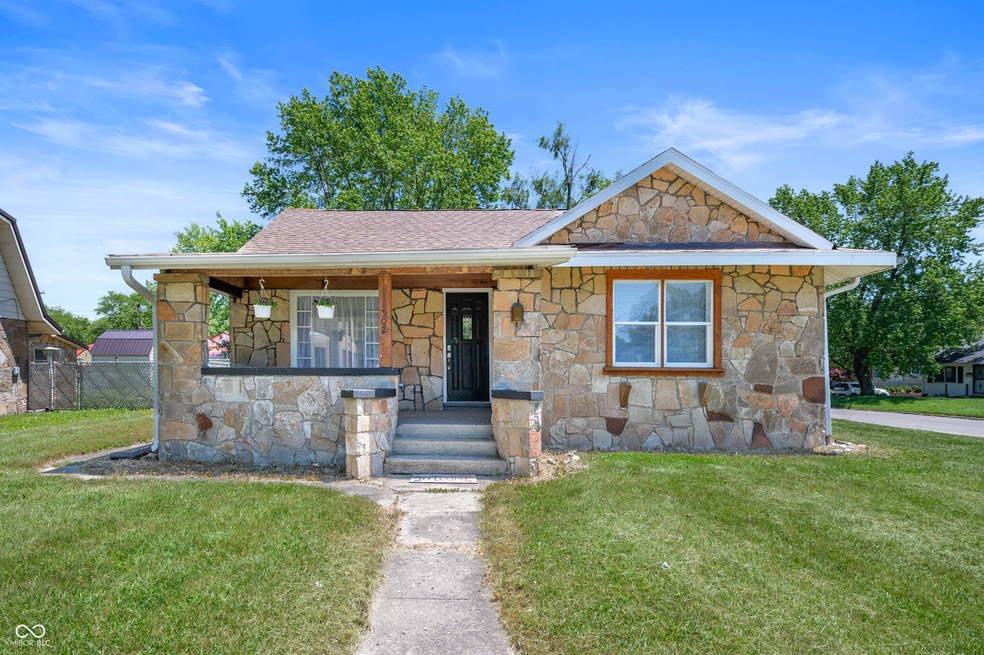 1502 Crystal St, Anderson, IN 46012 - photo 1