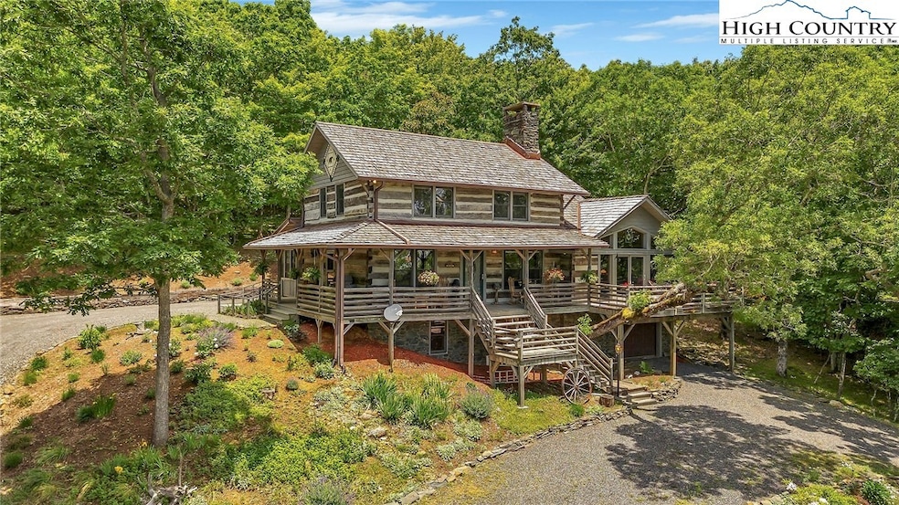 Sold $800,000 • Co-Listing Agent