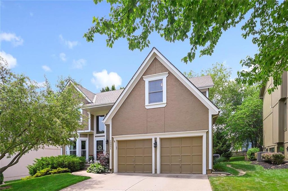 13931 W 71st Place, Shawnee, KS 66216 - photo 1