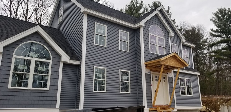 865 W Lowell Ave, Haverhill, MA 01832 - photo 1