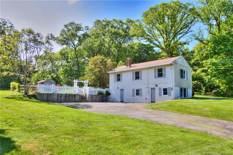 26 Shady Knoll Ln, New Canaan, CT 06840 - photo 1