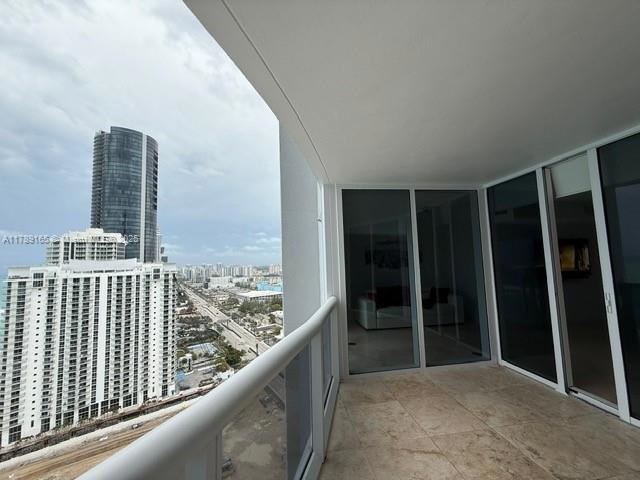 Ocean III unit 2804, Sunny Isles Beach, FL 33160 - photo 1