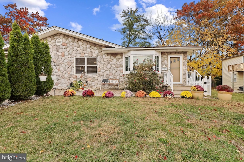 32 Ruby St, Springfield, NJ 07081 - photo 1